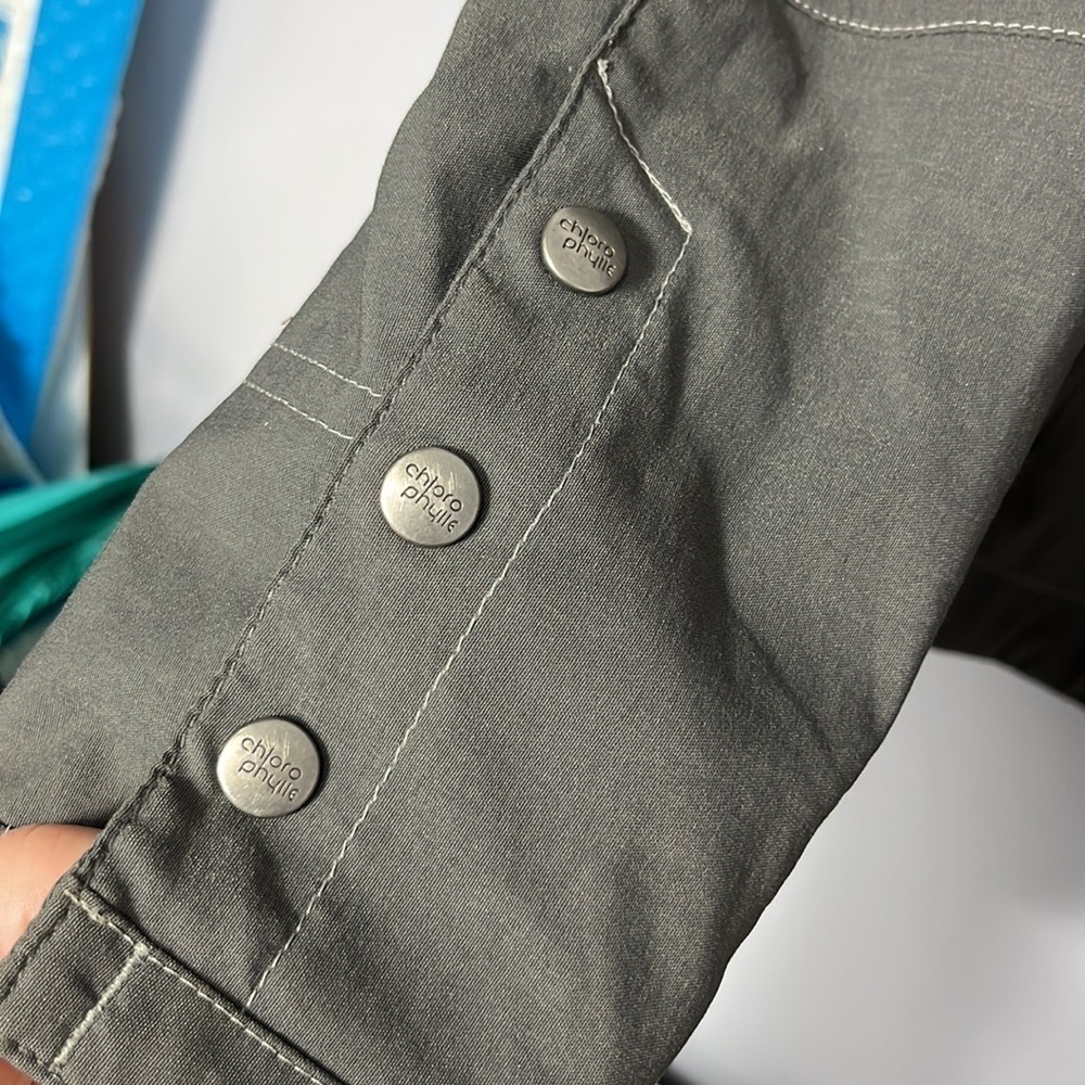 Chlorophylle Lightweight Jacket - Picture 4 of 13